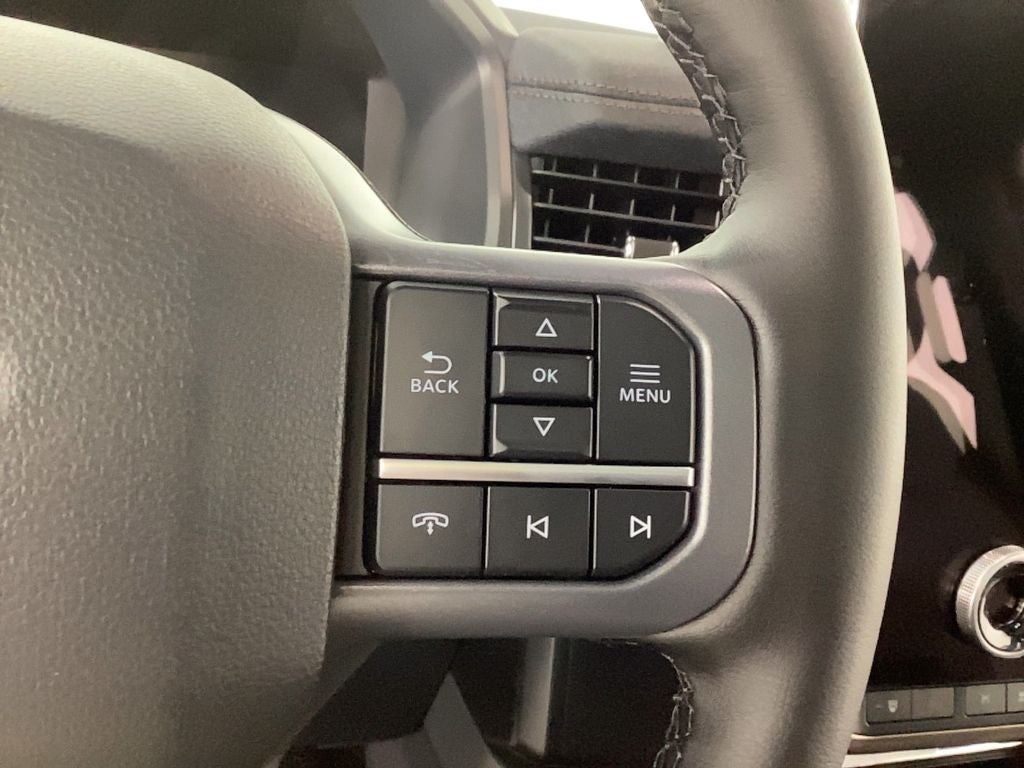 2025 Ford F-150 Lightning Lariat®