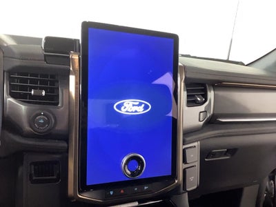 2025 Ford F-150 Lightning Lariat®