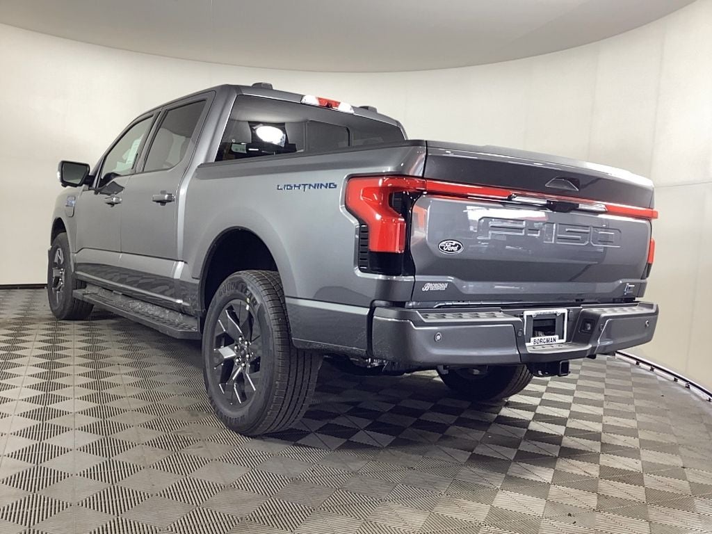 2025 Ford F-150 Lightning Lariat®