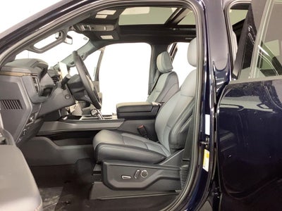 2025 Ford F-150 Lightning Lariat®