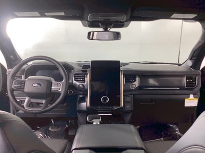 2025 Ford F-150 Lightning Lariat®