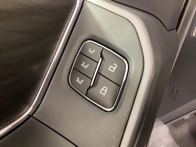 2025 Ford F-150 Lightning Lariat®