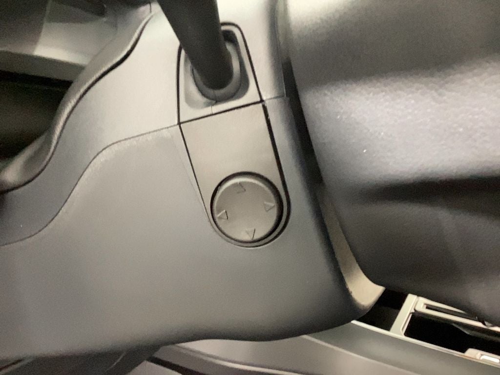 2025 Ford F-150 Lightning Lariat®