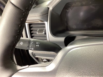 2025 Ford F-150 Lightning Lariat®