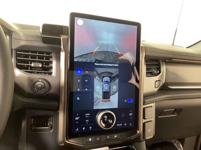 2025 Ford F-150 Lightning Lariat®