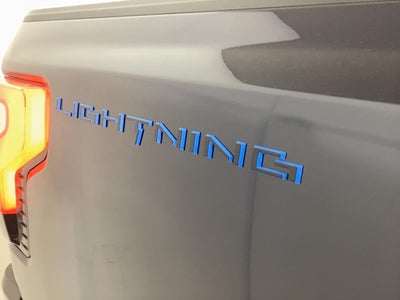2025 Ford F-150 Lightning Lariat®