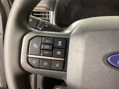 2025 Ford F-150 Lightning Lariat®