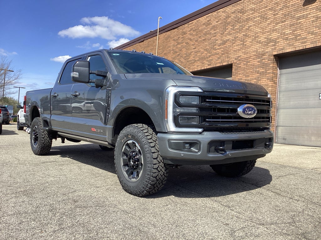 2026 Ford Super Duty F-250 SRW F-250® Platinum®