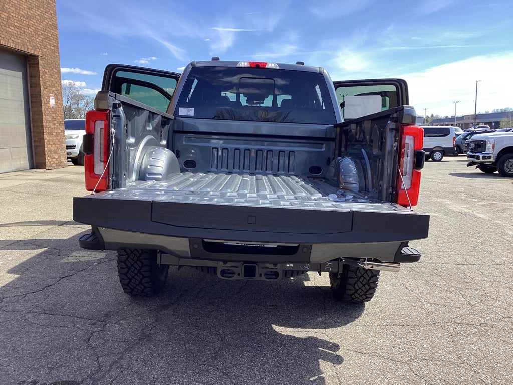 2026 Ford Super Duty F-250 SRW F-250® Platinum®