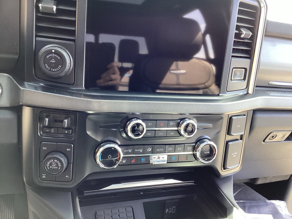 2026 Ford Super Duty F-250 SRW F-250® Platinum®