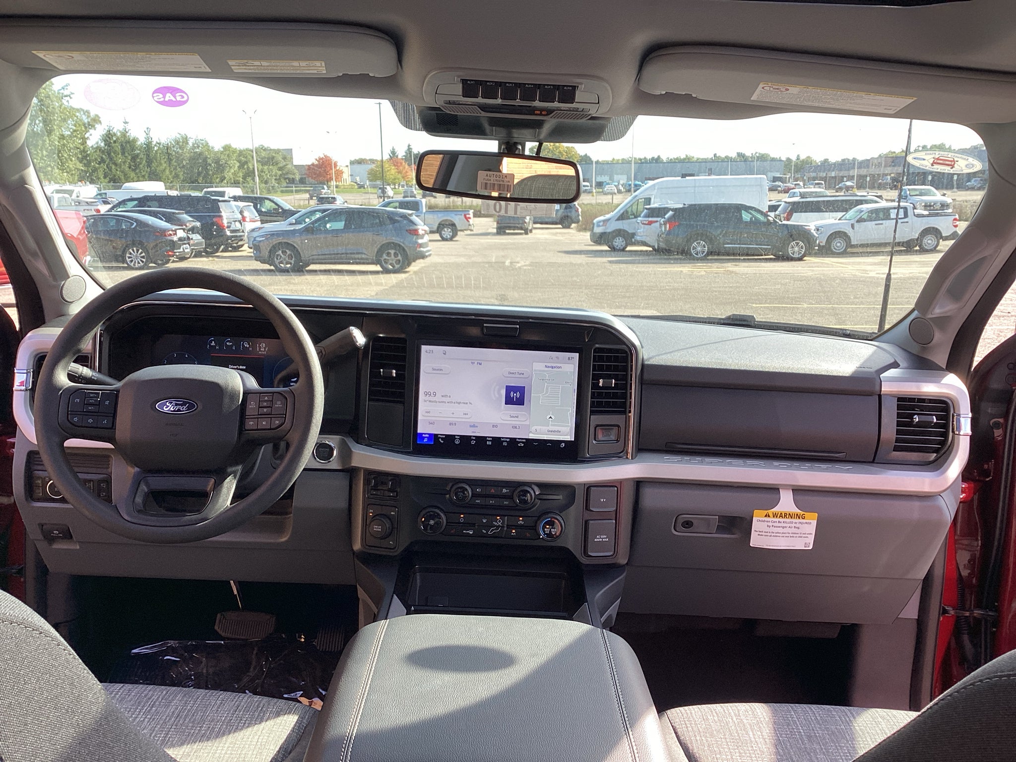 2027 Ford Super Duty F-250 SRW F-250® XLT