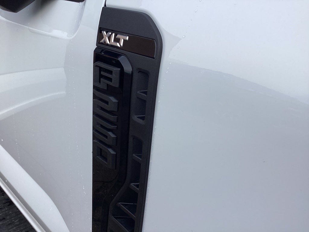 2026 Ford Super Duty F-250 SRW F-250® XLT