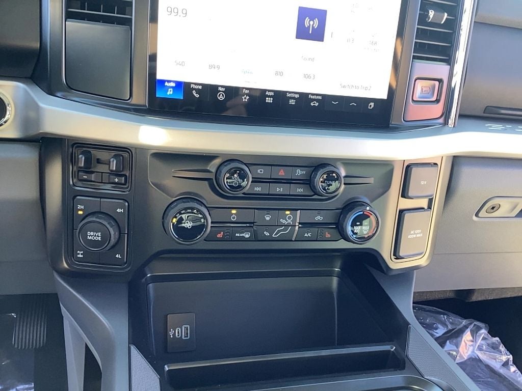 2026 Ford Super Duty F-250 SRW F-250® XLT