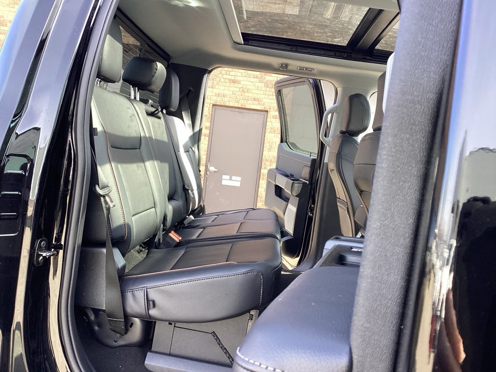 2026 Ford Super Duty F-350 SRW F-350® Lariat®