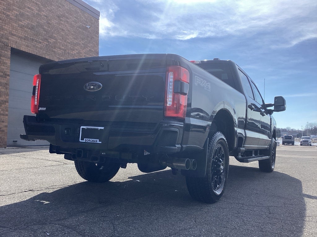 2026 Ford Super Duty F-350 SRW F-350® Lariat®