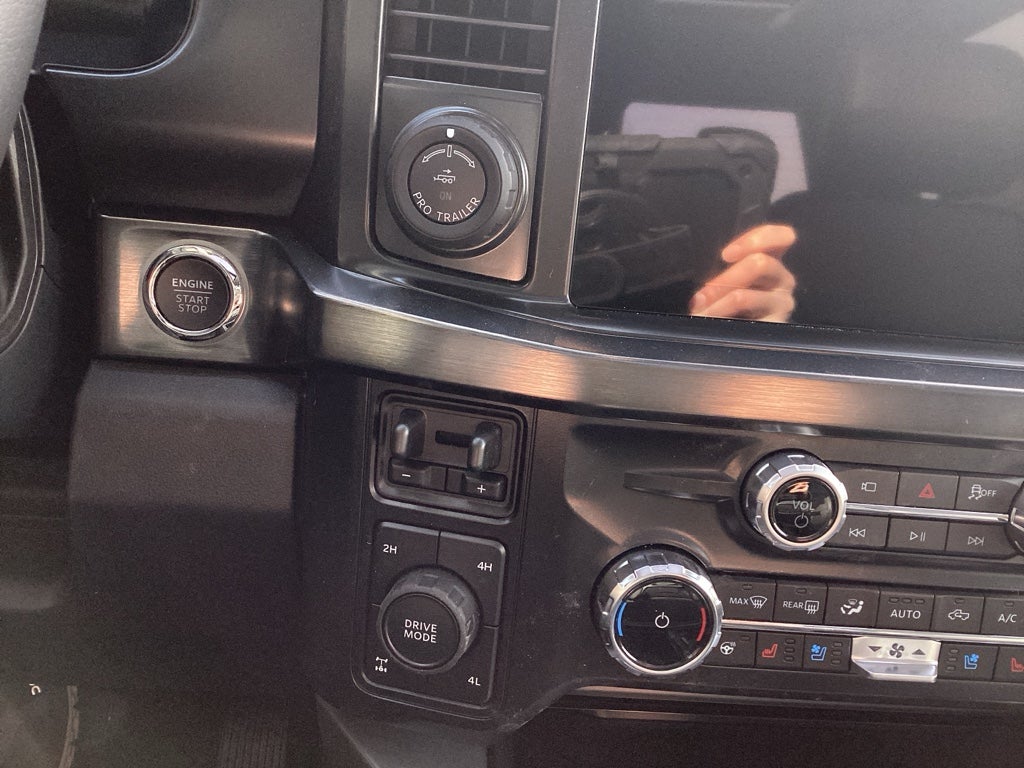 2026 Ford Super Duty F-350 SRW F-350® Lariat®