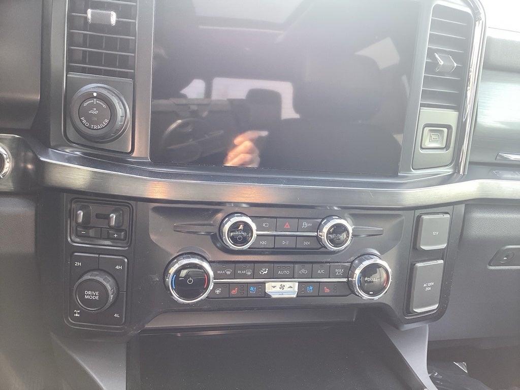 2026 Ford Super Duty F-350 SRW F-350® Lariat®