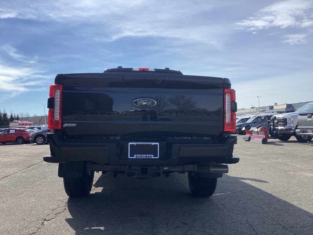 2026 Ford Super Duty F-350 SRW F-350® Lariat®