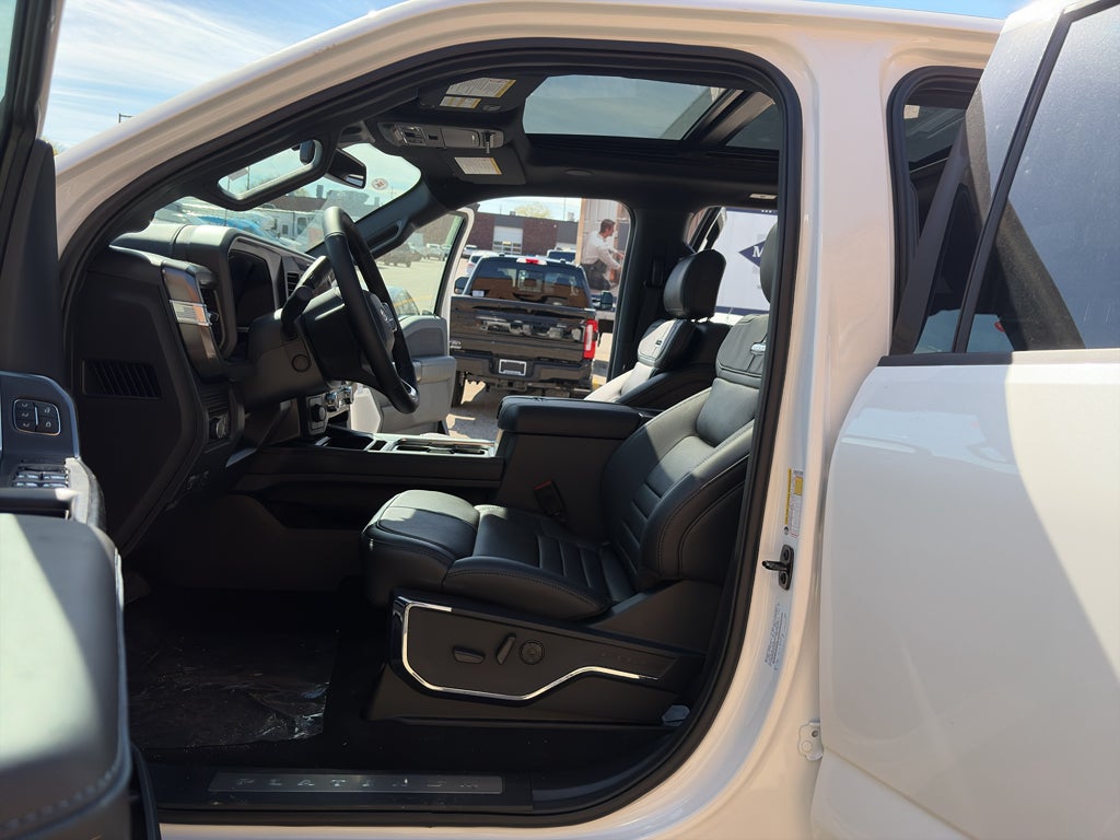 2026 Ford Super Duty F-350 SRW F-350® Platinum®