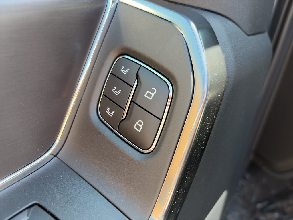 2026 Ford Super Duty F-350 SRW F-350® Platinum®