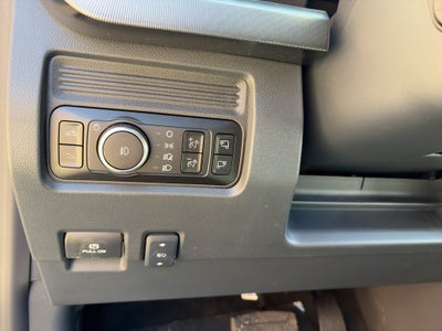 2026 Ford Super Duty F-350 SRW F-350® Platinum®