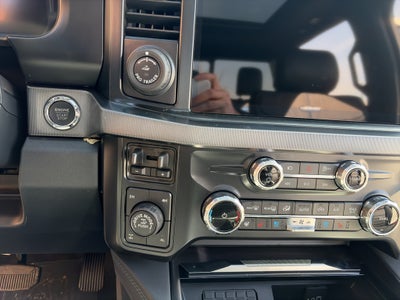 2026 Ford Super Duty F-350 SRW F-350® Platinum®