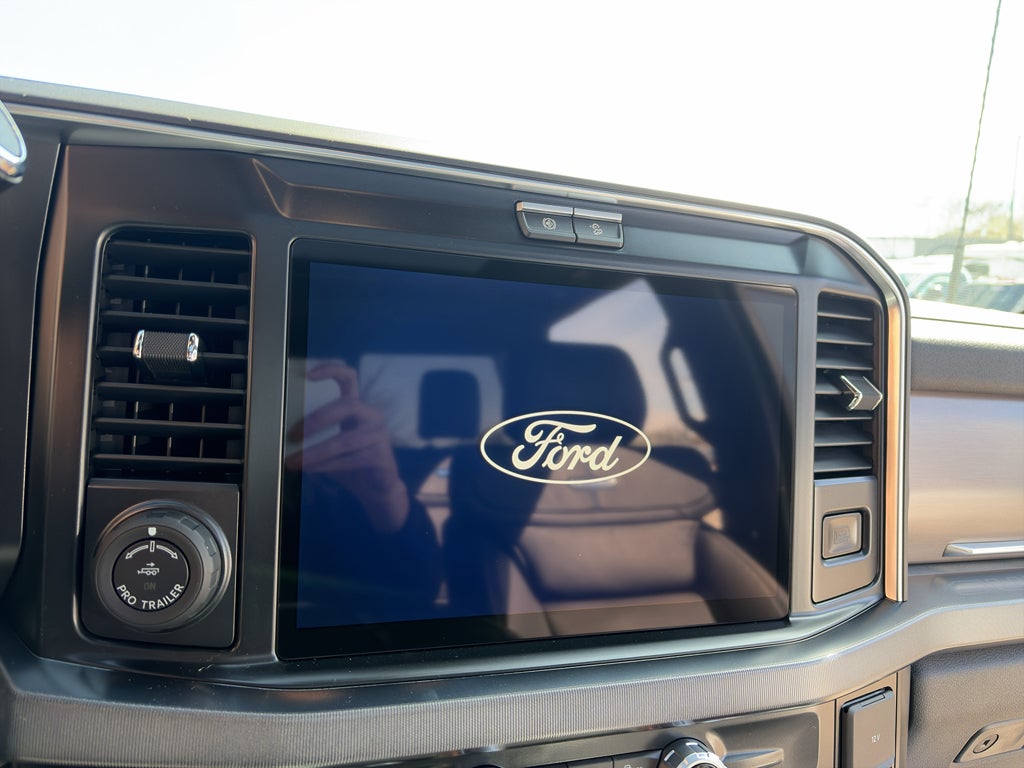 2026 Ford Super Duty F-350 SRW F-350® Platinum®