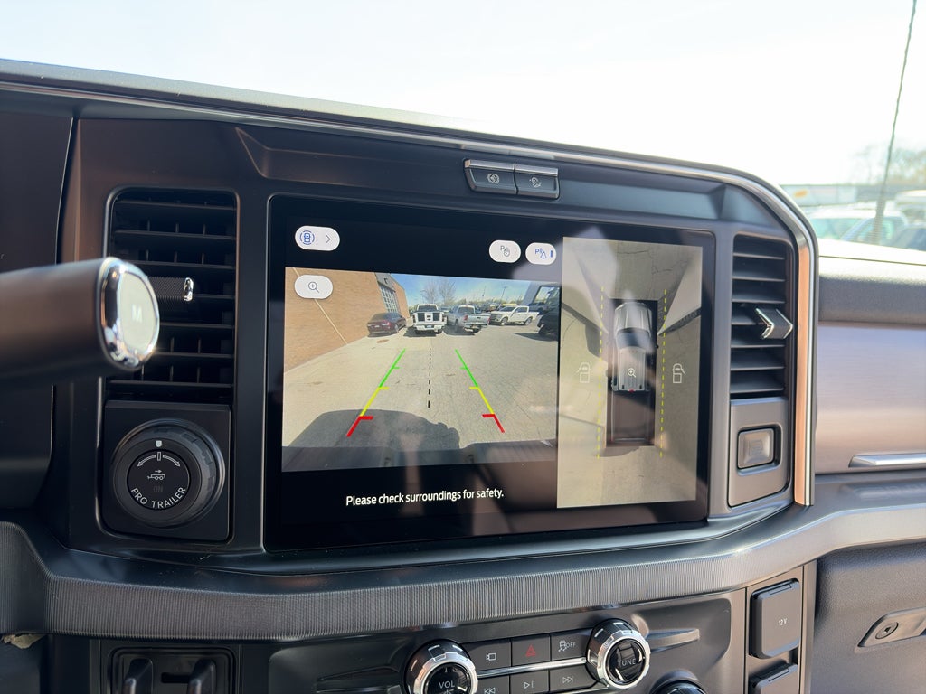 2026 Ford Super Duty F-350 SRW F-350® Platinum®