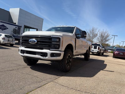 2026 Ford Super Duty F-350 SRW F-350® Platinum®