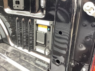 2027 Ford Super Duty F-350 SRW F-350® Platinum®