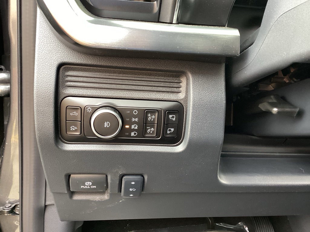 2026 Ford Super Duty F-350 SRW F-350® Lariat®