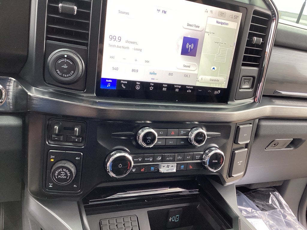 2026 Ford Super Duty F-350 SRW F-350® Lariat®