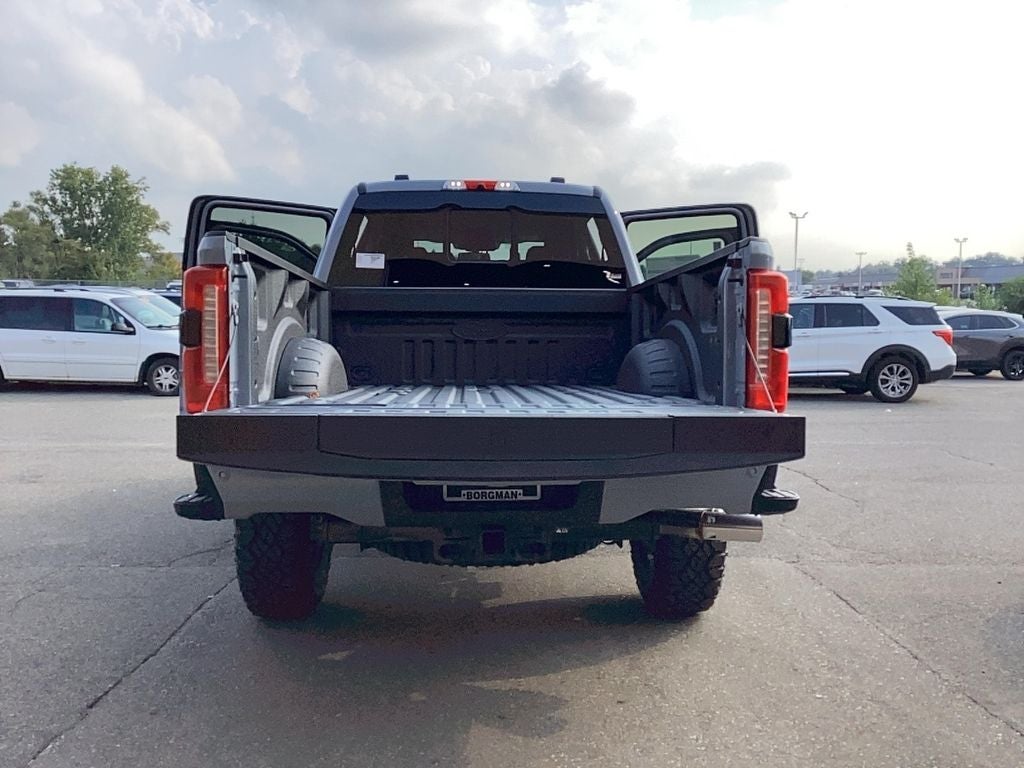 2026 Ford Super Duty F-350 SRW F-350® Lariat®