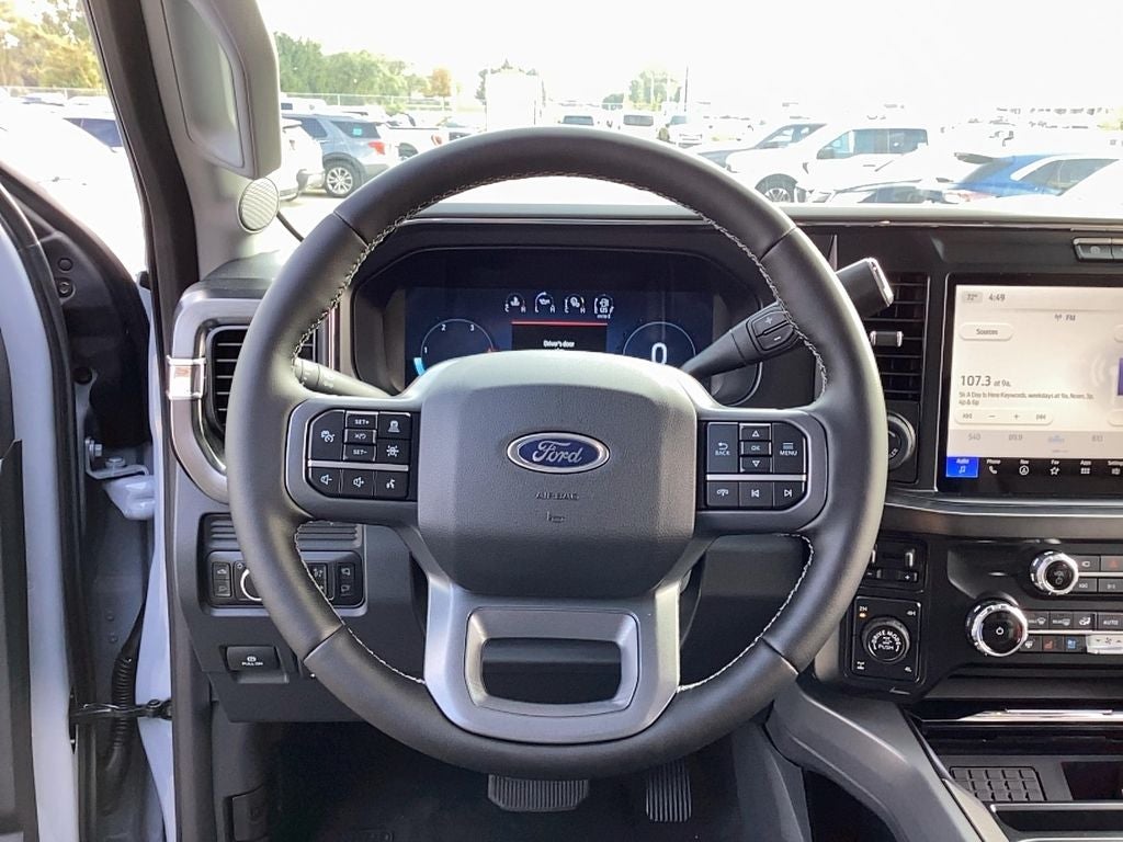 2026 Ford Super Duty F-350 SRW F-350® Lariat®