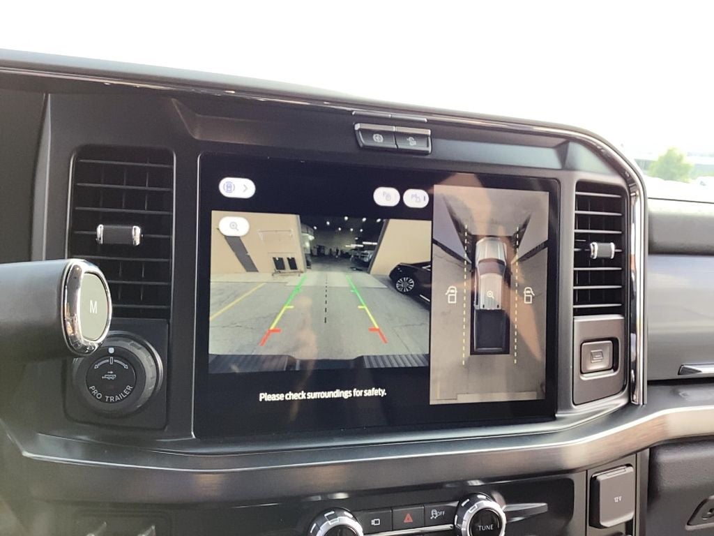 2026 Ford Super Duty F-350 SRW F-350® Lariat®