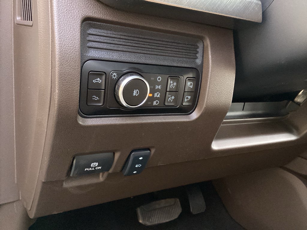 2026 Ford Super Duty F-350 SRW F-350® King Ranch®