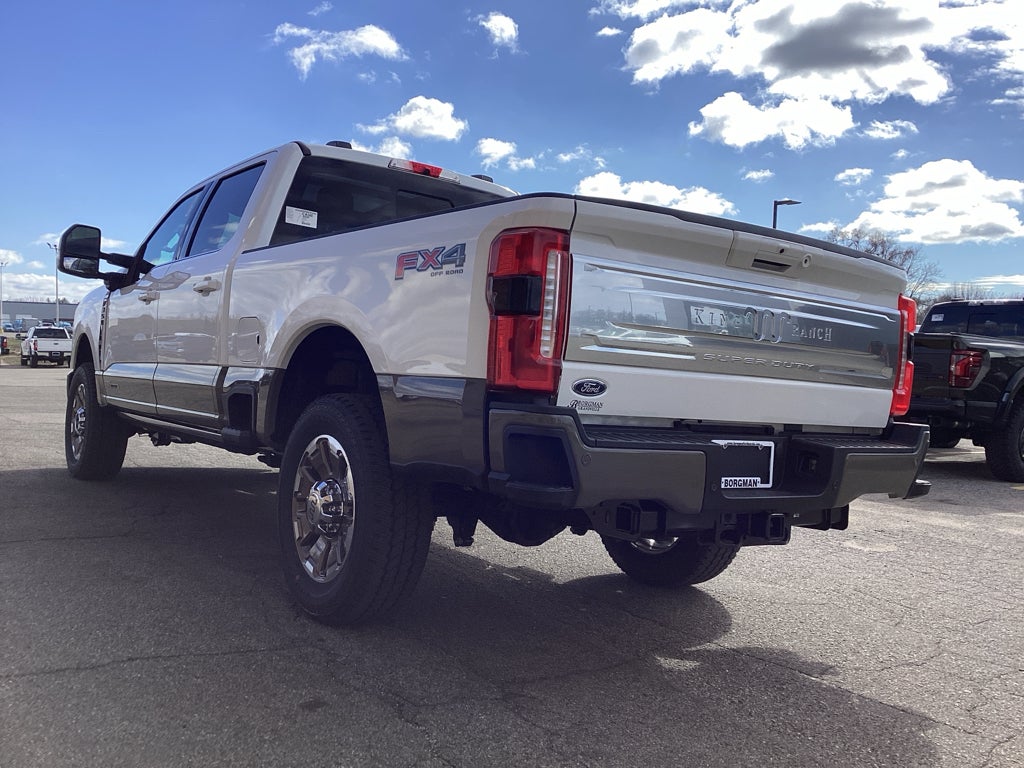 2026 Ford Super Duty F-350 SRW F-350® King Ranch®