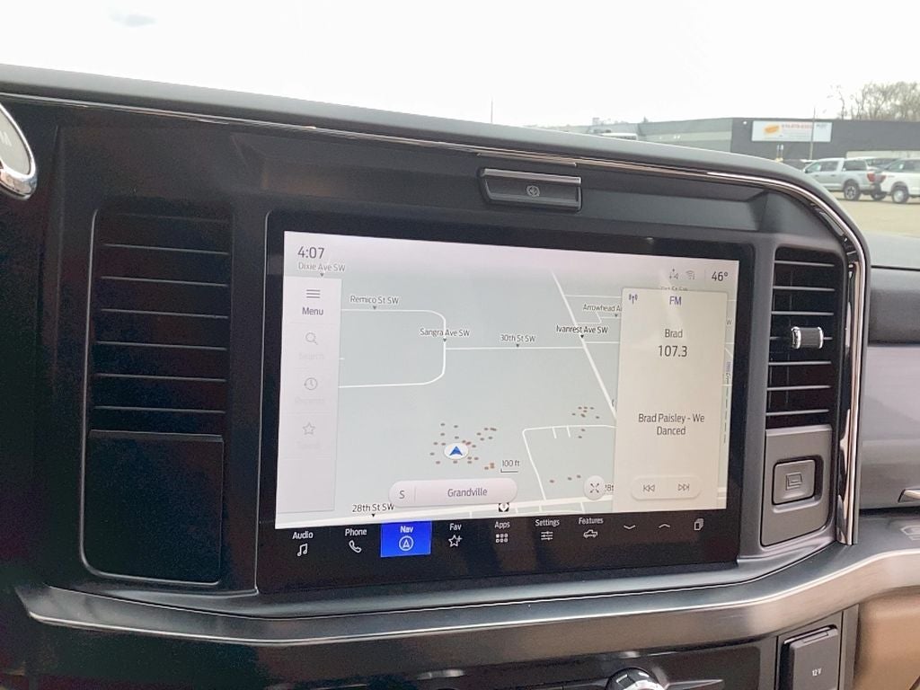 2025 Ford Super Duty F-350 SRW F-350® Lariat®