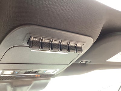 2025 Ford Super Duty F-350 SRW F-350® Lariat®