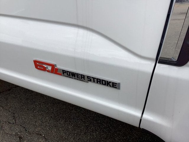 2025 Ford Super Duty F-350 SRW F-350® Lariat®