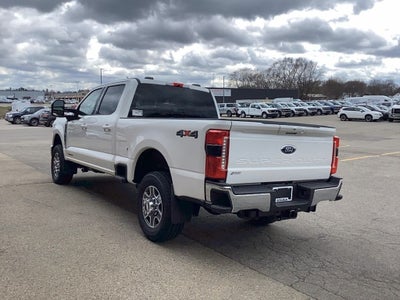2025 Ford Super Duty F-350 SRW F-350® Lariat®