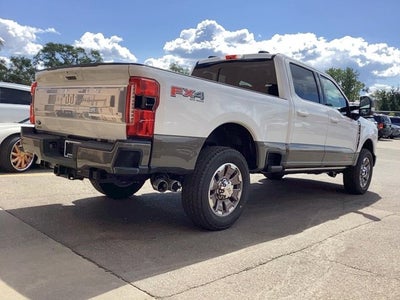 2026 Ford Super Duty F-350 SRW F-350® King Ranch®