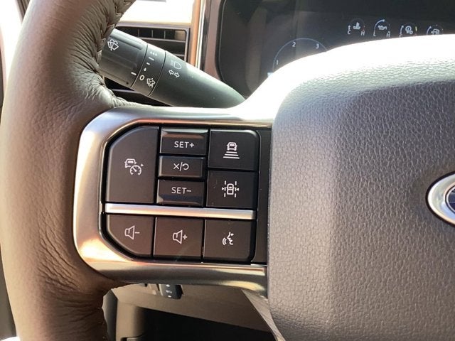 2026 Ford Super Duty F-350 SRW F-350® King Ranch®