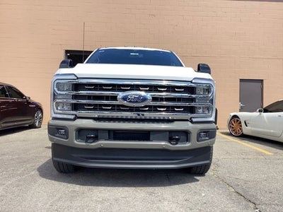 2026 Ford Super Duty F-350 SRW F-350® King Ranch®