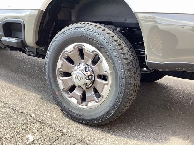 2026 Ford Super Duty F-350 SRW F-350® King Ranch®