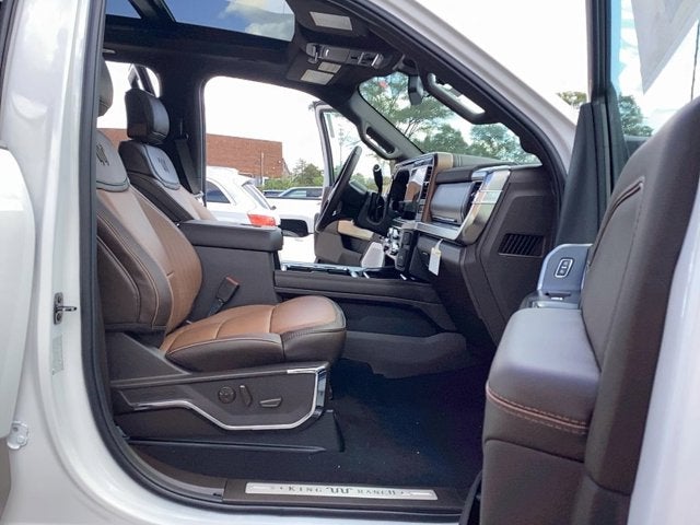 2026 Ford Super Duty F-350 SRW F-350® King Ranch®