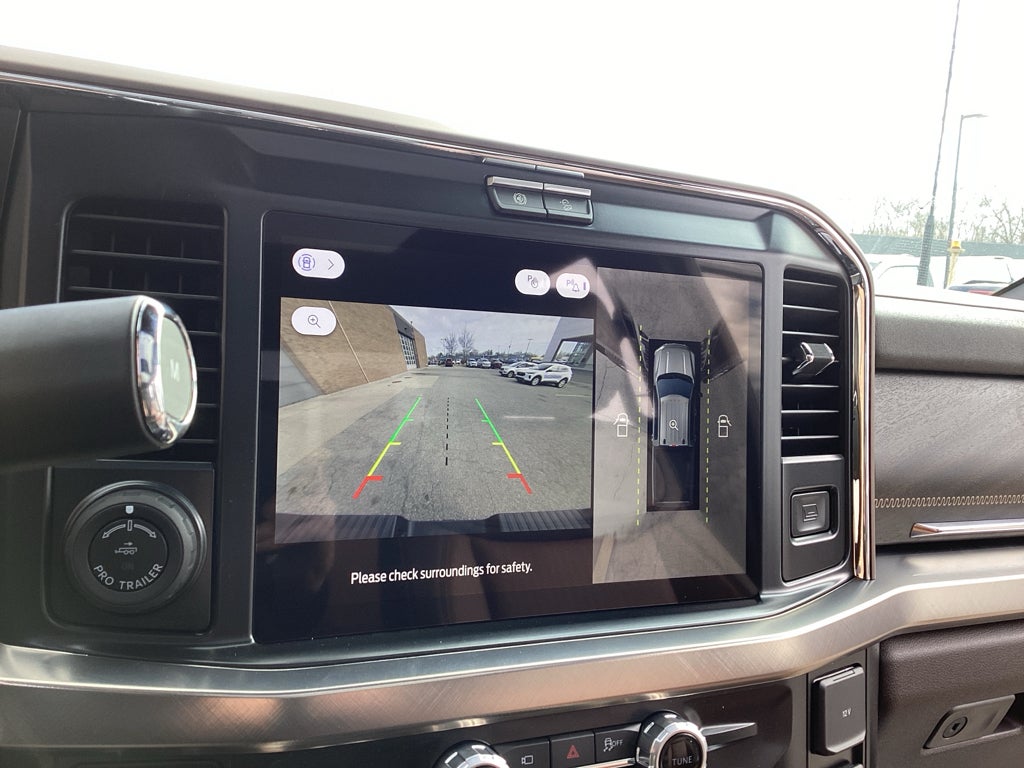 2026 Ford Super Duty F-350 SRW F-350® King Ranch®