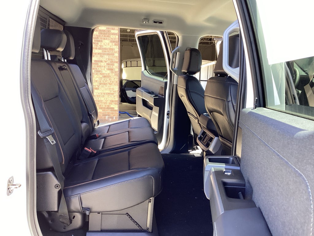 2026 Ford Super Duty F-350 SRW F-350® Lariat®