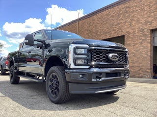 2026 Ford Super Duty F-350 SRW F-350® XLT
