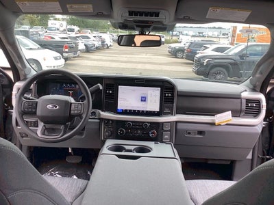 2026 Ford Super Duty F-350 SRW F-350® XLT